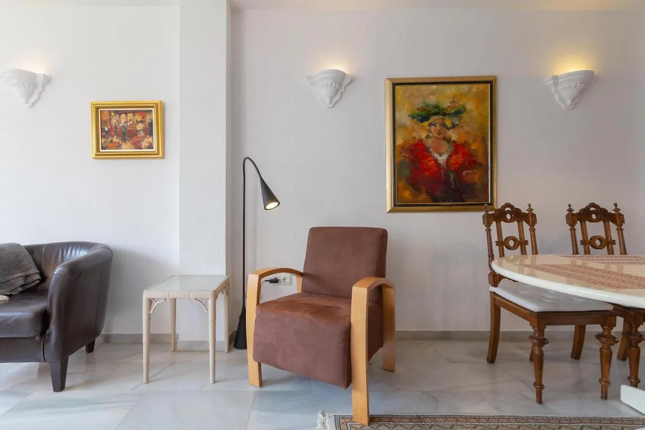 Apartment In Puebla Lucia Fuengirola