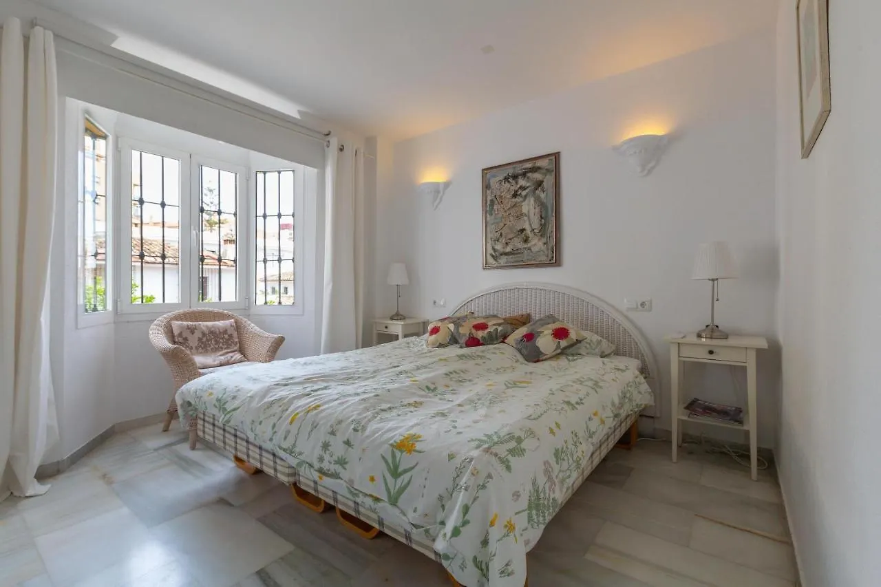 Apartment In Puebla Lucia Fuengirola